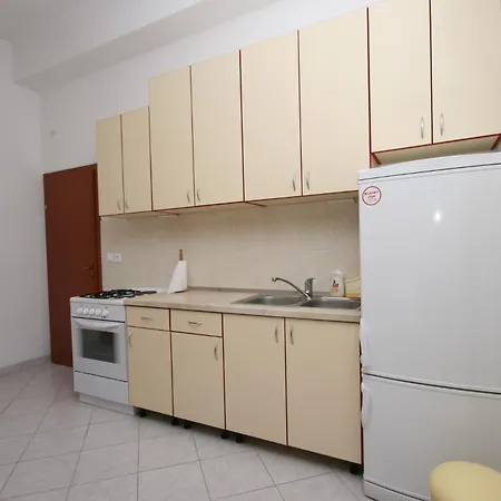 With Parking Space Rastici, Ciovo - 2794 Apartman