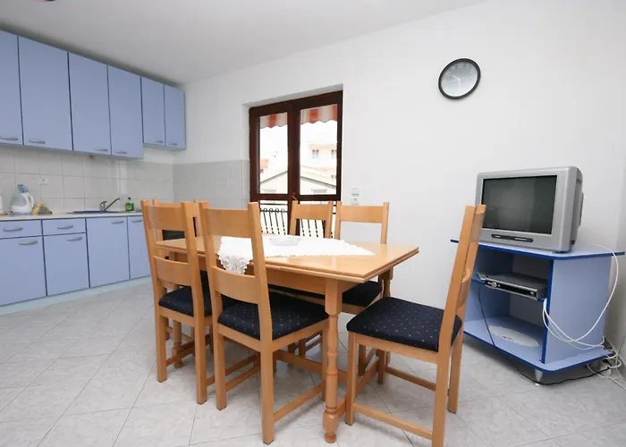 Apartment With Parking Space Rastici, Ciovo - 2794 *