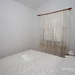 Appartamento With Parking Space Rastici, Ciovo - 2794 *
