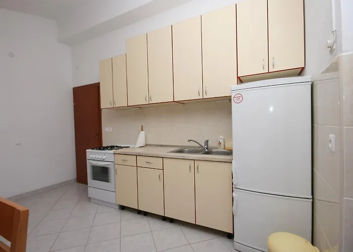 With Parking Space Rastici, Ciovo - 2794 Apartman